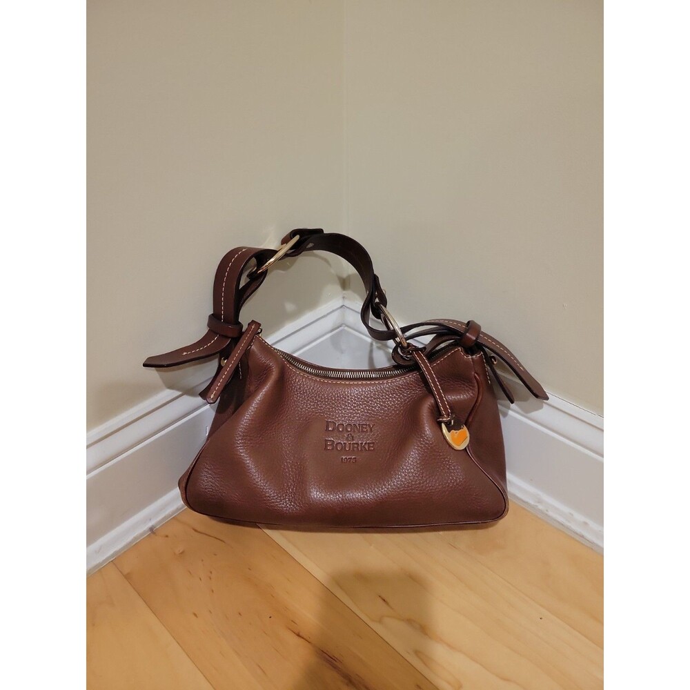 Dooney & Bourke Dillen Sac Hobo Brown Pebbled Leather Shoulder Bag Purse